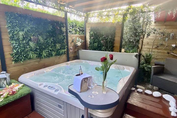 Vakantieappartement voor 2 personen, with terras and tuin as well as whirlpool - 1