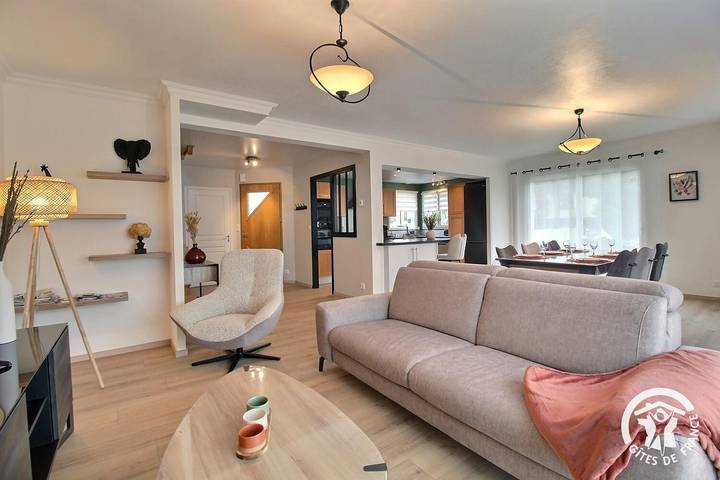 Gîte pour 6 personnes, avec Terrasse et Jardin à Lamballe