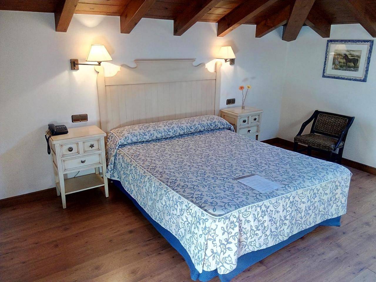 Basic Triple Room in Posada de Llanes, Llanes