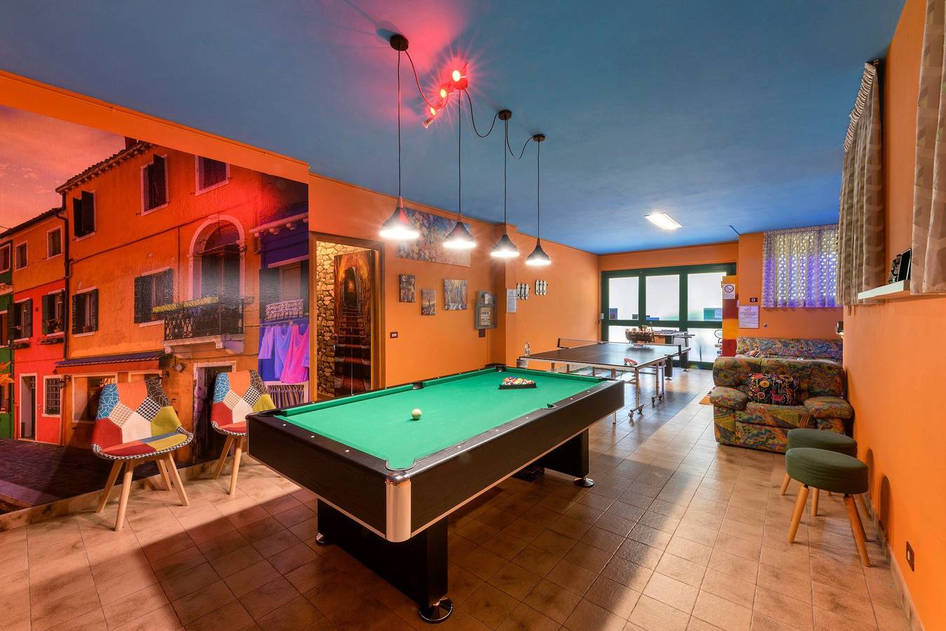 Lukas Home – Exklusive Villa mit Spielzimmer, privatem Garten, Grill, nahe am See in Merone, Brianza