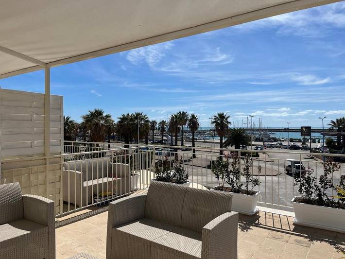 Location de vacances pour 4 personnes, avec terrasse et vue à San Leone - 4