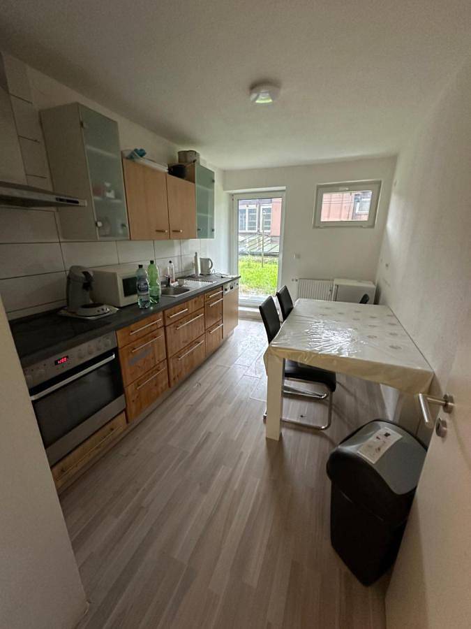 Ganze Wohnung, Montör und Studentenzimmer Bett Vermietung Ug1 in Geislingen an der Steige, Landkreis Göppingen
