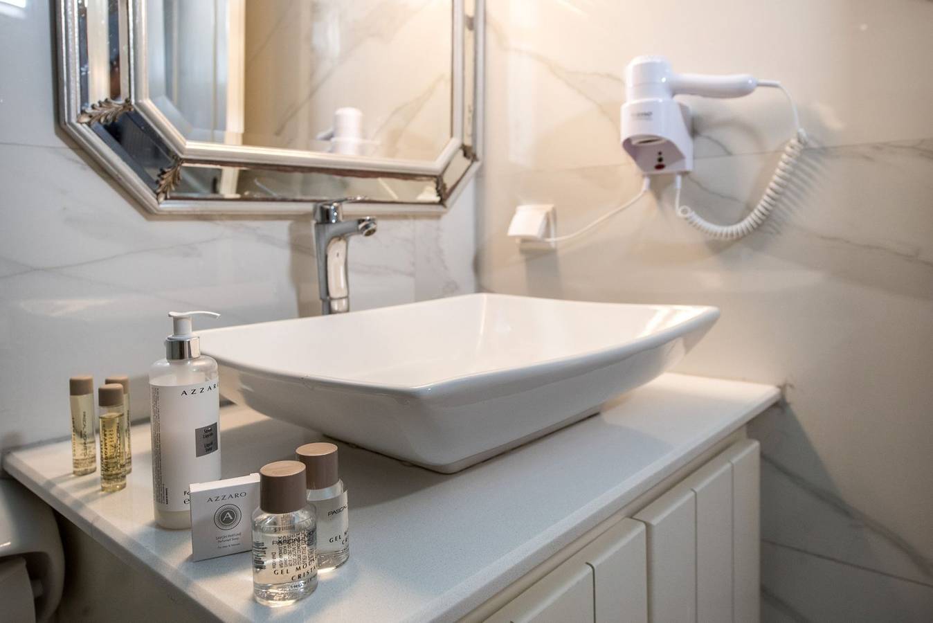 Superior Double Volcano View in Imerovigli, Santorini