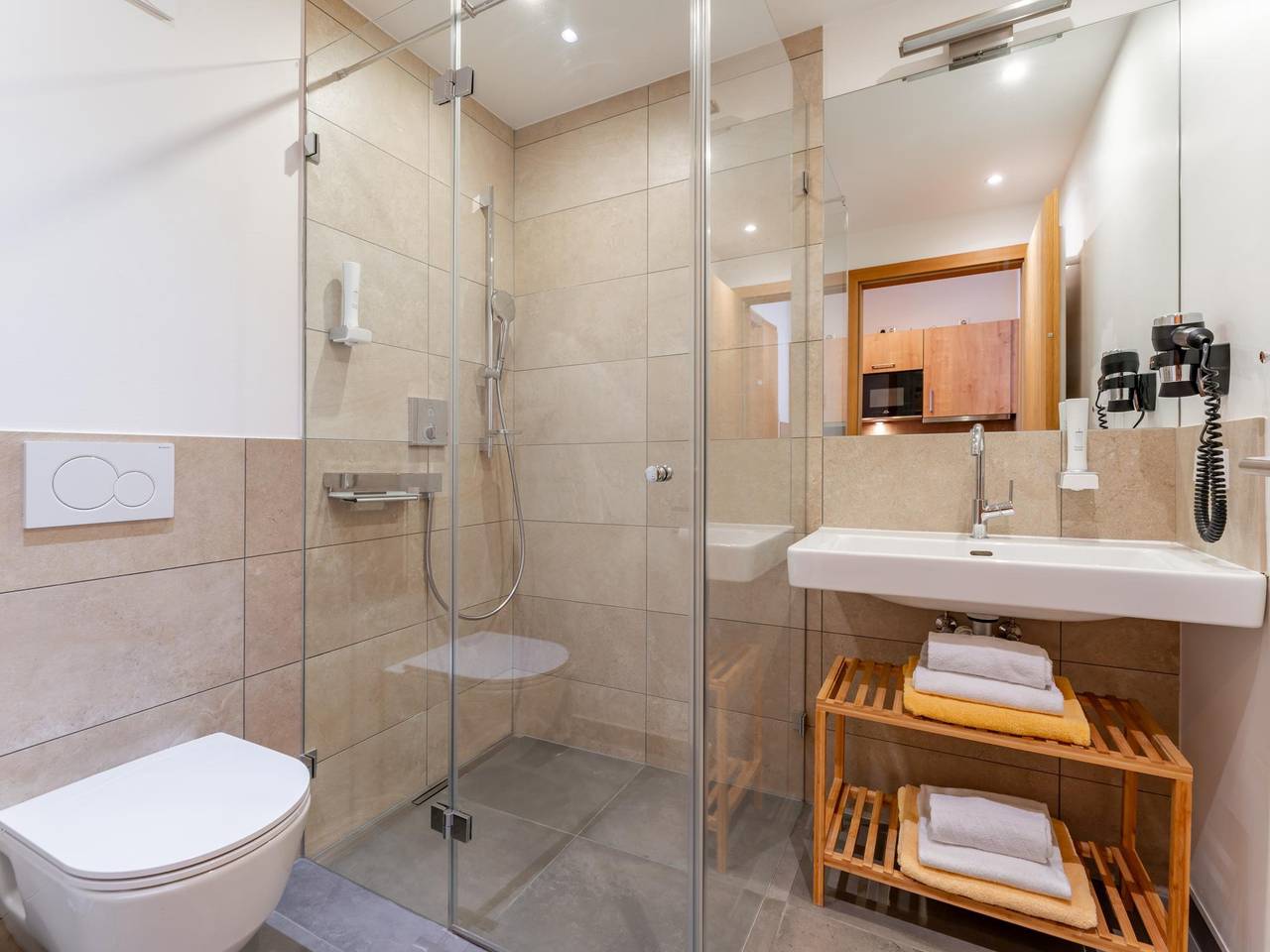 Ganze Wohnung, Ferienwohnung mit Balkon, Sauna und Fitness in Piesendorf, Pinzgau