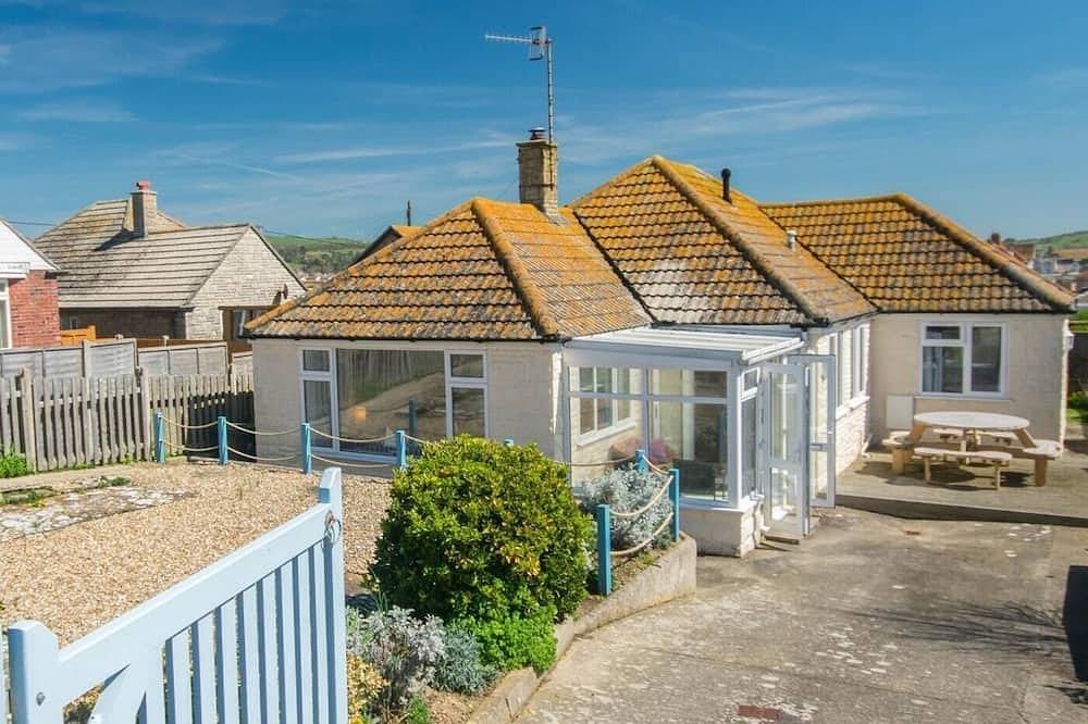 3 Bed in Bridport (oc-dc117) in West Bay, Dorset