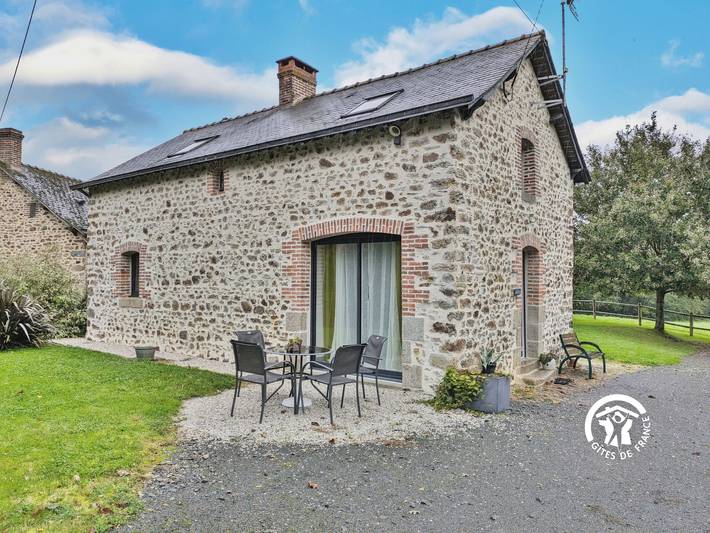 Gîte pour 4 personnes, avec jardin dans Mayenne - 4
