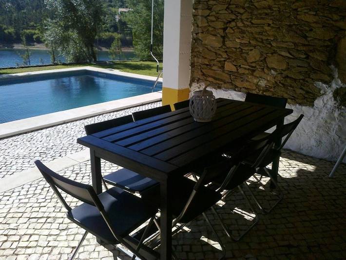 Location de vacances pour 11 personnes, avec jardin et vue ainsi que vue sur le lac et piscine, animaux acceptés à Tomar - 4