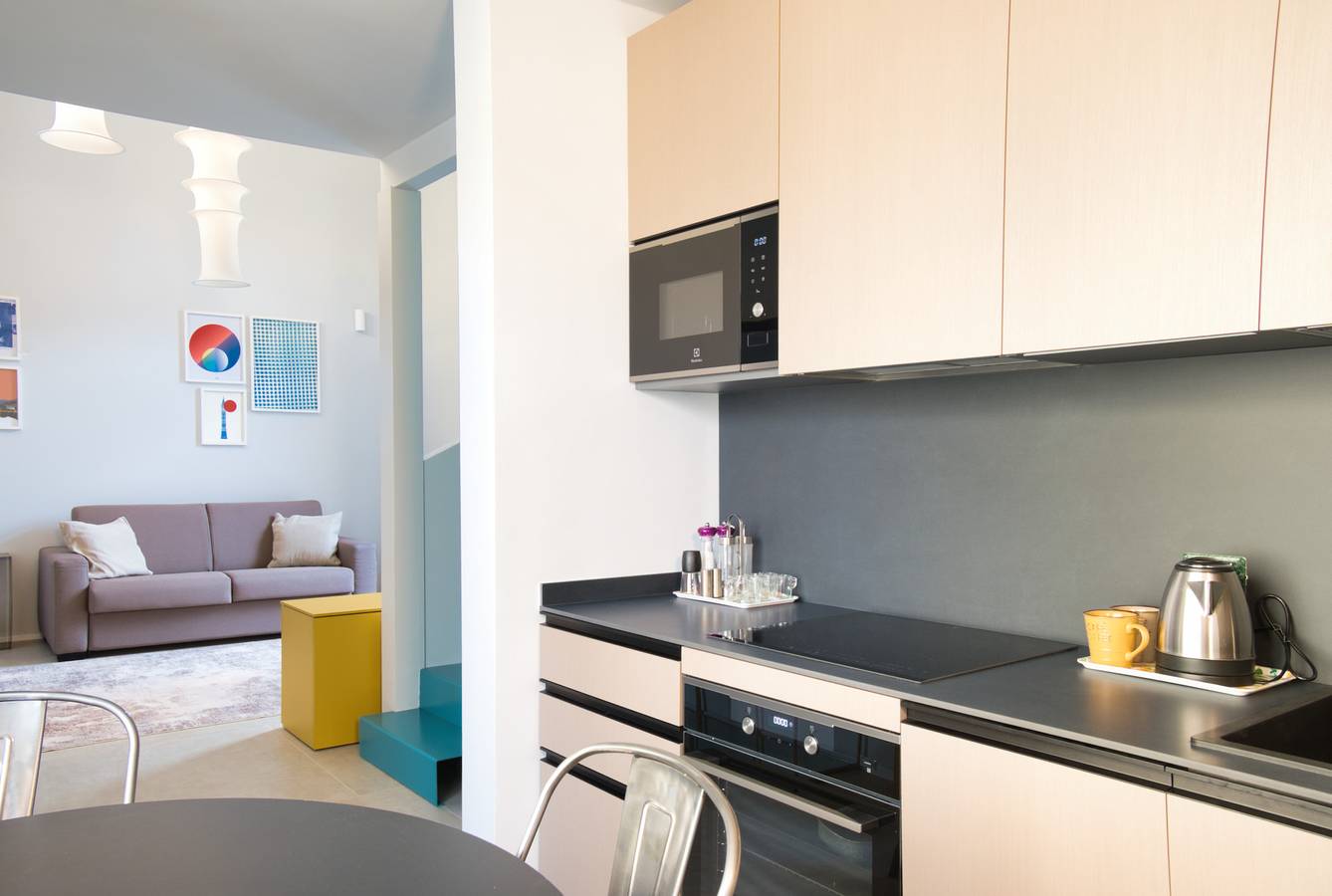 Ganze Wohnung, Bezzecca 9 – Design Loft Steps from the Lake in Lecco, Westliche Bergamo-Alpen