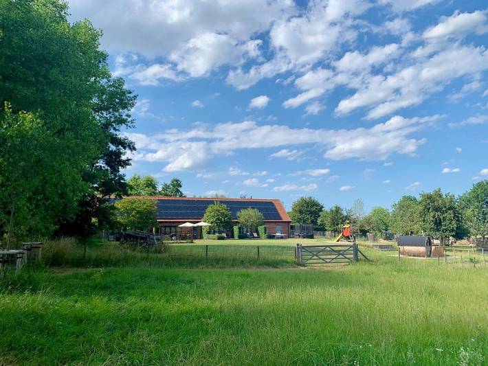 Chambre d’hôte pour 2 personnes, avec Terrasse et Jacuzzi ainsi que Jardin et Sauna dans Zillebeke