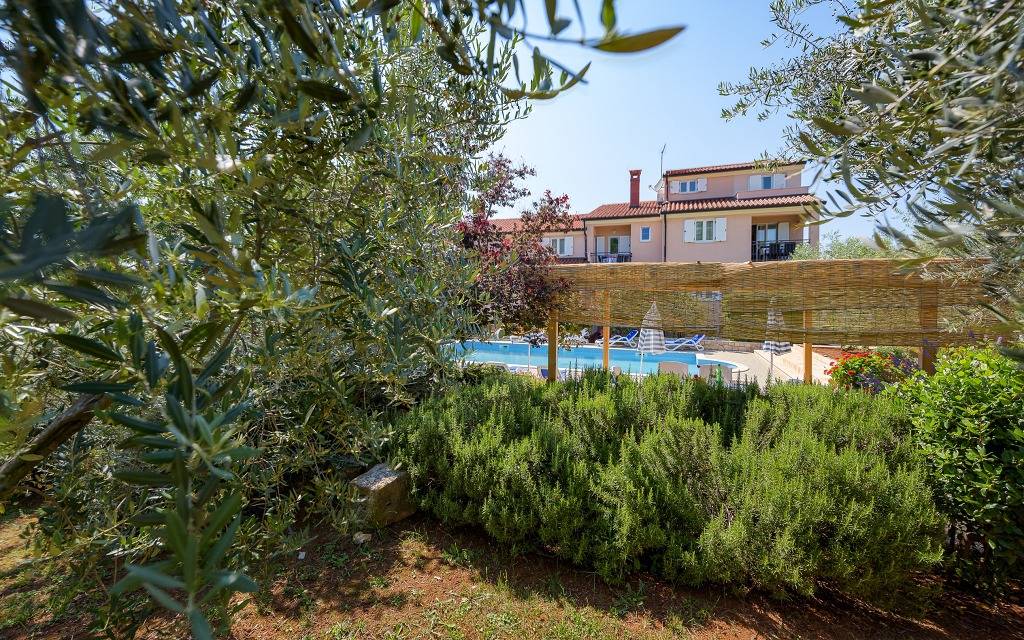 Appartement entier, Ferienwohnung in Bašanija mit Balkon, Klimaanlage, W-Lan (113-5) in Umag, Région d'Umag