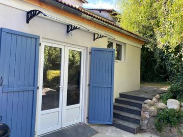 Gîte pour 2 personnes, avec terrasse et jardin à Saint-Marcellin