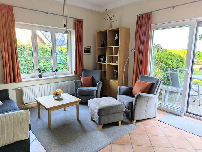 Ferienwohnung für 5 Personen, mit Terrasse und Garten sowie Sauna und Ausblick in Warwerort - 2