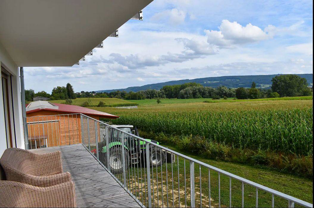 Ganze Ferienwohnung, Ferienwohnung Hof Hinteregg - 2-Zimmer-Wohnung, Pferdehof, Balkon, 63 qm in Gaienhofen, Untersee