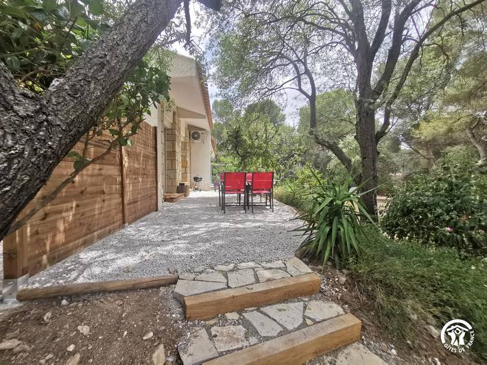 Gîte pour 4 personnes, avec piscine et jardin à Béziers - 4