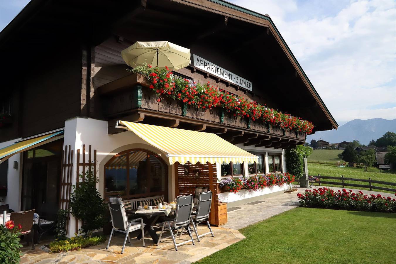 Wechselberger, Haus in Saalfelden am Steinernen Meer, Kitzbüheler Alpen