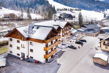 Hotel für 10 Personen in Rußbach am Paß Gschütt, Dachstein West, Bild 1
