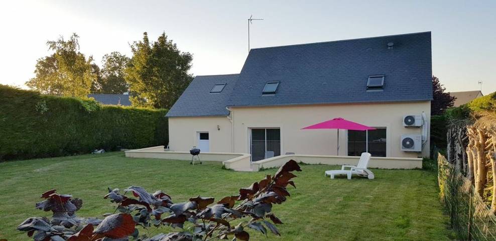 Location de vacances pour 13 personnes, avec jardin à Fontaine-Henry - 2