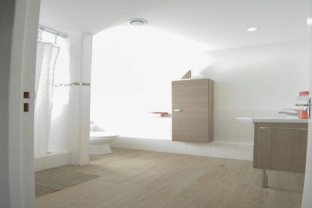 Apartamento entero, Charmant 2 Pièces Proche de Paris - Pour 4 Personnes in Villeneuve-la-Garenne, Altos del Sena