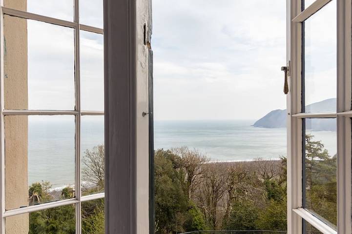 Cottage for 4 people, with garden in Lynton