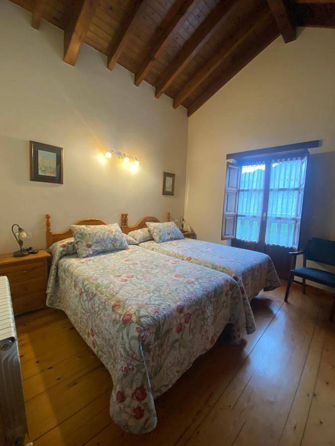 Casa rural para 10 personas, con vistas y balcón en Sierra del Sueve - 3