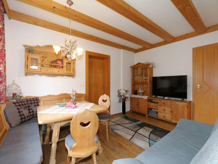 Ferienwohnung für 4 Personen, mit Terrasse und Garten in Fügen - 2