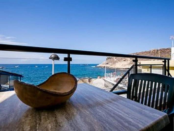 Vakantieappartement voor 4 personen, met terras en uitzicht in La Caleta