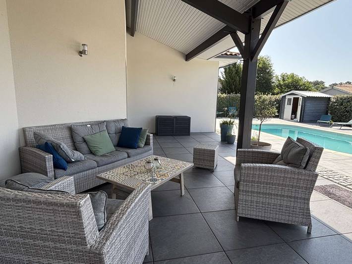 Gîte pour 8 personnes, avec piscine dans Port d'Hourtin - 3