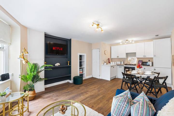 Apartment for 6 people, with Terrace in Hove