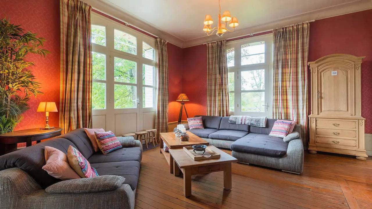 Villa voor 21 personen met tuin in Pouru-Saint-Remy, Ardennen