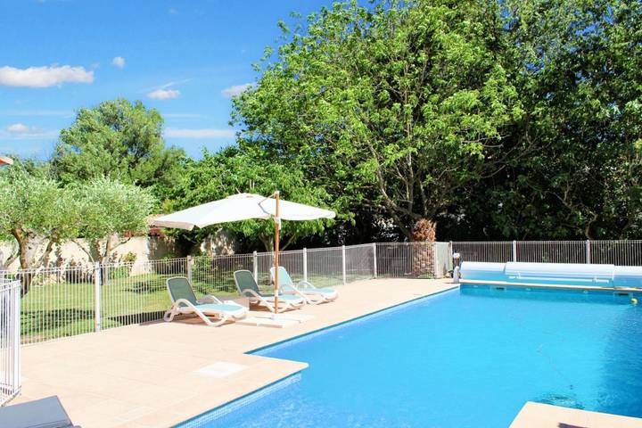 Location de vacances pour 8 personnes, avec piscine, animaux acceptés à Gonfaron - 4