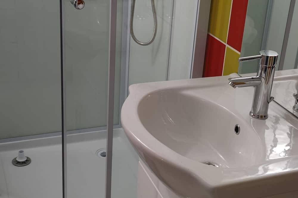 Appartement entier, Studio en Cévennes - Arlequin in Saint-Christol-lès-Alès, Parc national des Cévennes