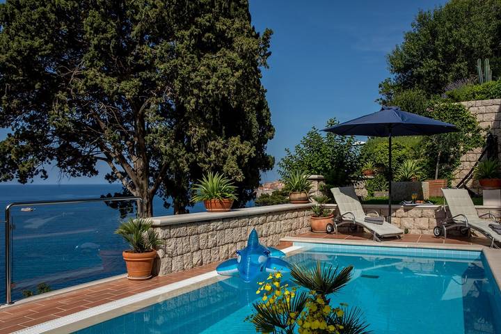 Ferienhaus für 12 Personen, mit Pool und Balkon sowie Sauna und Balkon/Terrasse in Dubrovnik - 4
