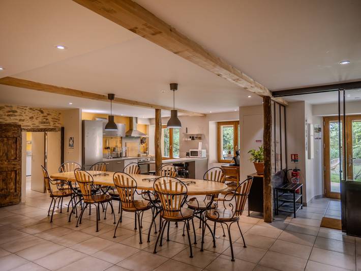 Gîte pour 13 personnes, avec jardin et terrasse dans le Tarn - 4