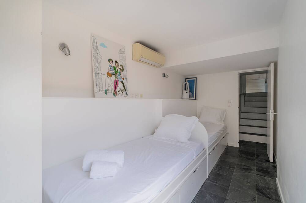 Herrliches Haus mit Meerblick - Marseille Parc des Calanques - Les Goudes in Les Goudes, Marseille