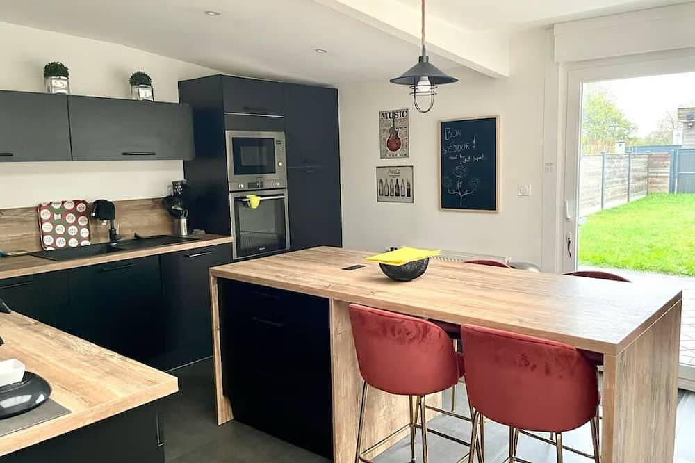 Family home 2 steps from Arras (2 to 10 pers) in Achicourt, Arras und Umgebung