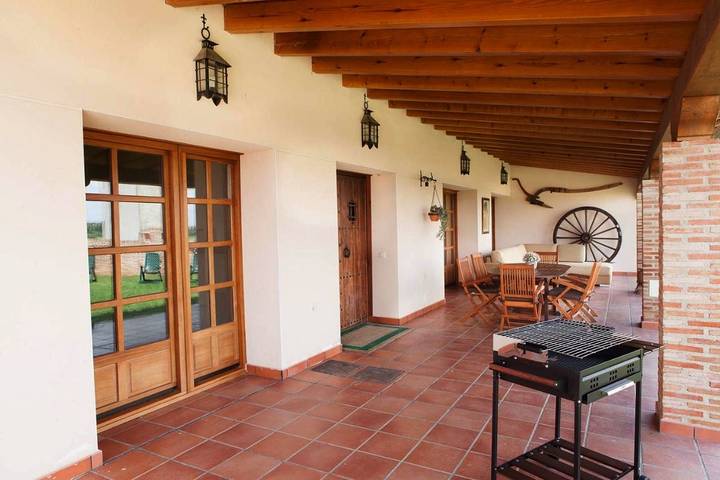 Casa rural para 10 personas, con terraza además de jardín y piscina en Provincia de Salamanca - 2