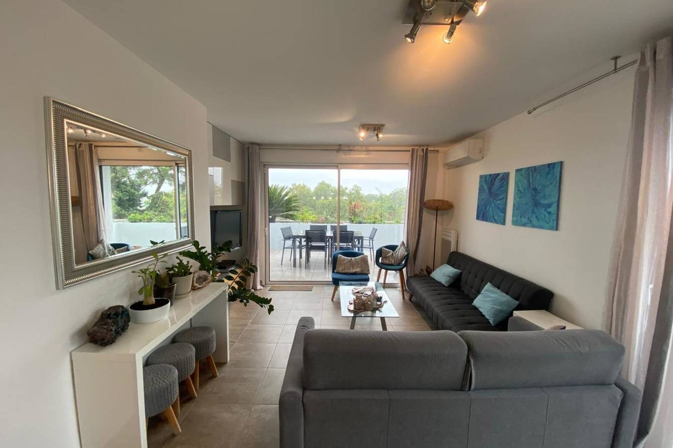 Appartement entier, Appartement avec Piscine & Terrasse à Montpellier in Port Marianne, Montpellier