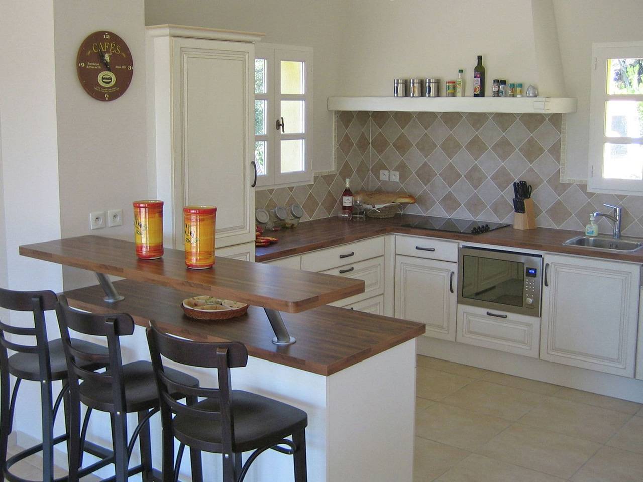 Villa in Le Muy mit Pool und See in Le Muy, Draguignan Region