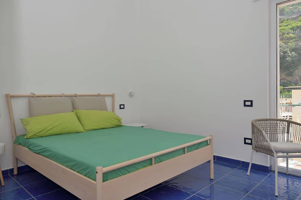 Entire apartment, The Bell Tower Clock vacation home in Minori, Amalfi Coast