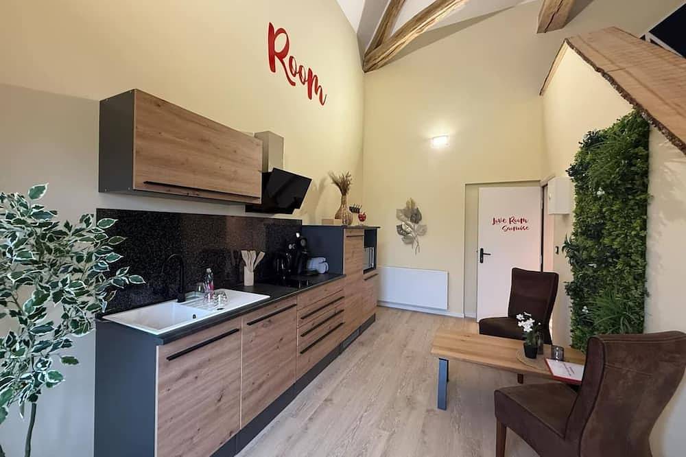 Appartement entier, Love Room in Échenoz-le-Sec, Haute-Saône