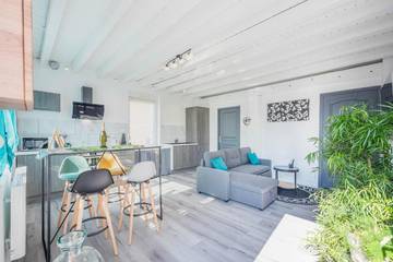 Gîte pour 3 personnes, avec terrasse et vue à Golbey