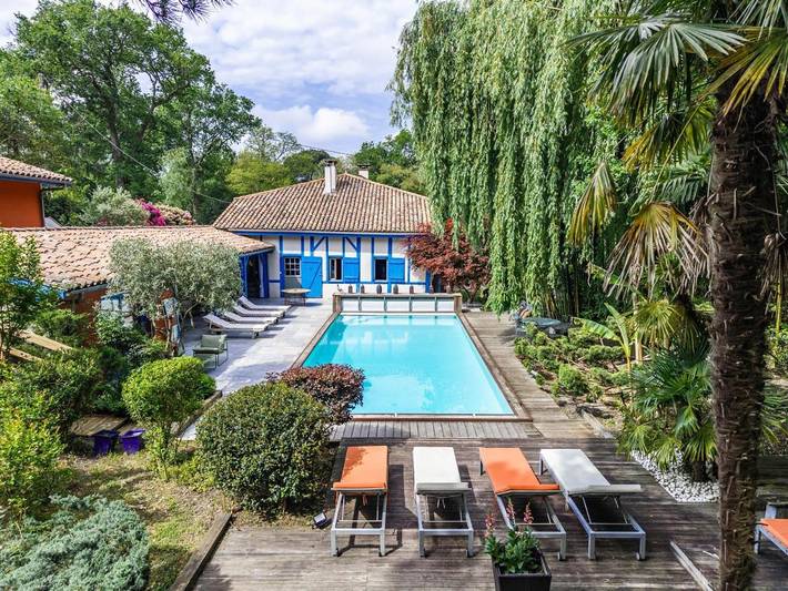 Maison d’hôte pour 2 personnes, avec jacuzzi et jardin ainsi que sauna et piscine à Linxe