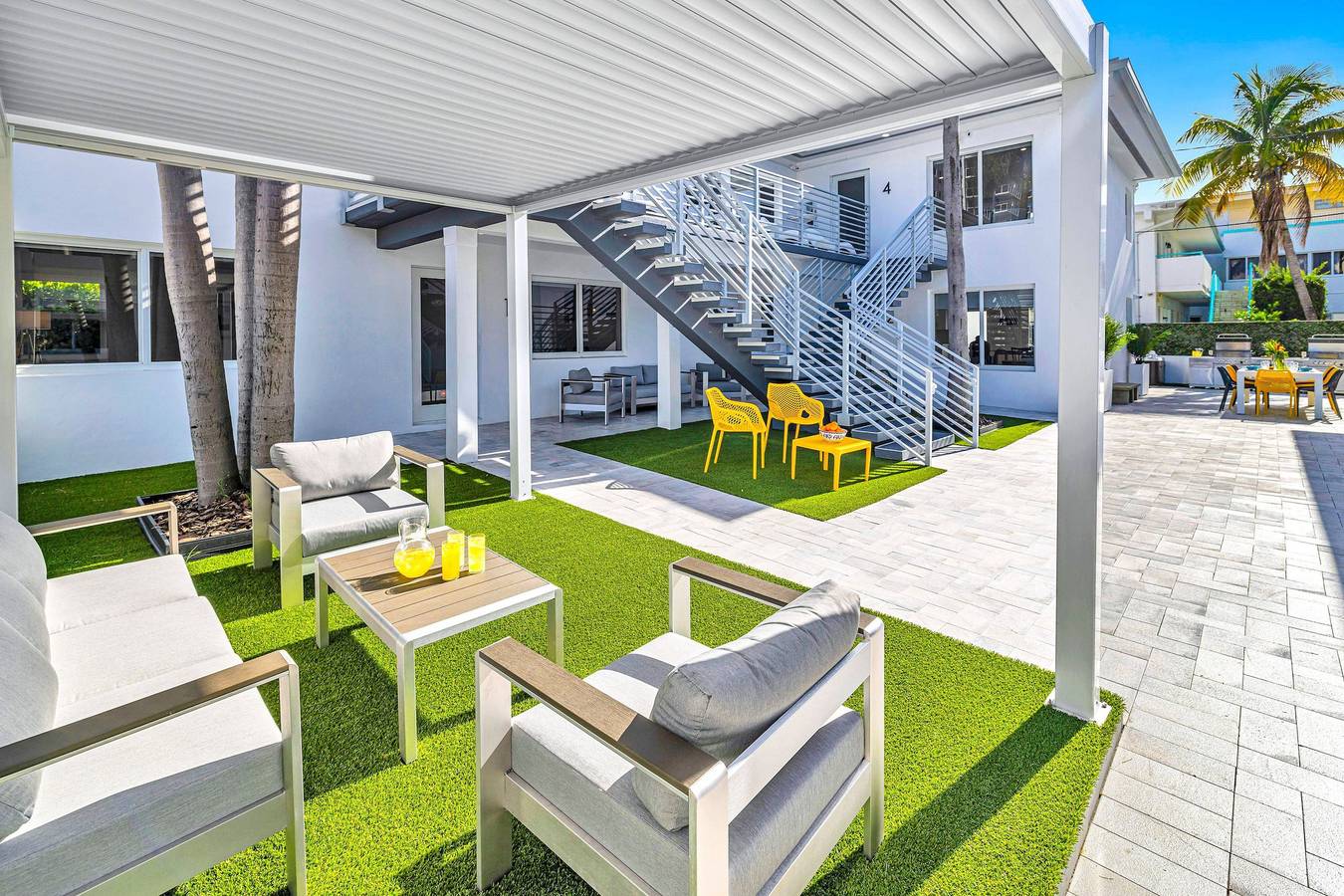 Apartamento entero, Beach Condo / King Bed / Lush Patio w/ Bbq / Birch Key One in Central Beach, Fort Lauderdale