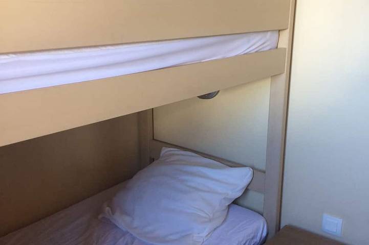 Entire apartment, Apartment Alpe D'Huez 6 people Bear White in Huez, Écrins National Park