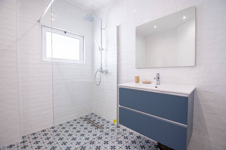 Location de vacances pour 8 personnes, avec terrasse et jardin à Lagoa - 4