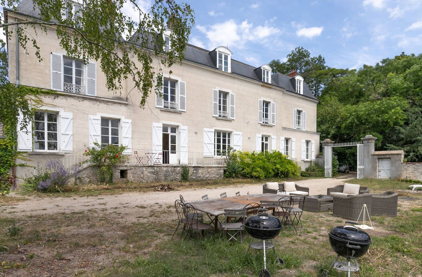 Grande bâtisse, séjour au château - piscine in Cellettes, Région de Blois
