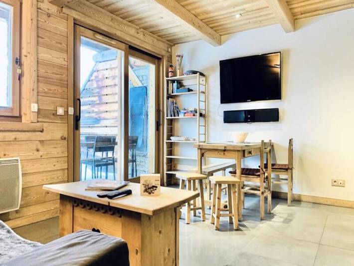 Gîte pour 7 personnes, avec terrasse, adapté aux familles dans Office de Tourisme de l'Alpe d'Huez - 2