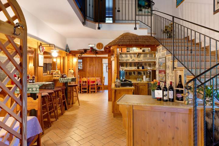 Room 'Locanda San Martino Camera 1' with Mountain View in Cavizzana, Brenta group