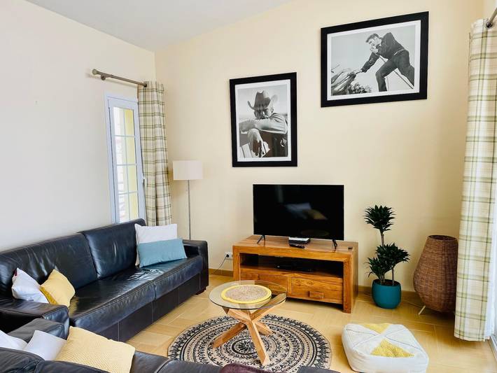 Chalet para 6 personas, con terraza y piscina en Menorca - 4