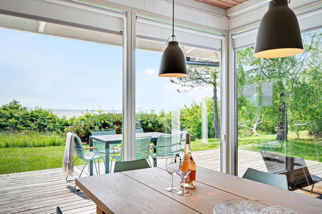 Schönes Ferienhaus mit Panoramablick über die Ebeltoft-Bucht in Ebeltoft, Süddjursland